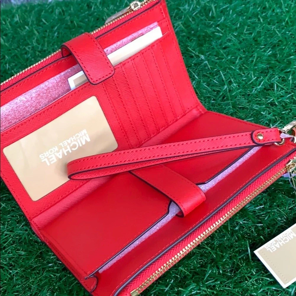 MICHAEL KORS Large Double Zip Leather Smartphone Wallet